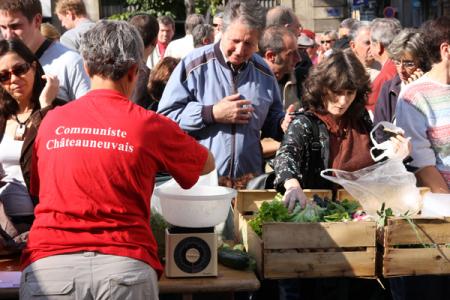 Manif et marché paysan à Marseille : 